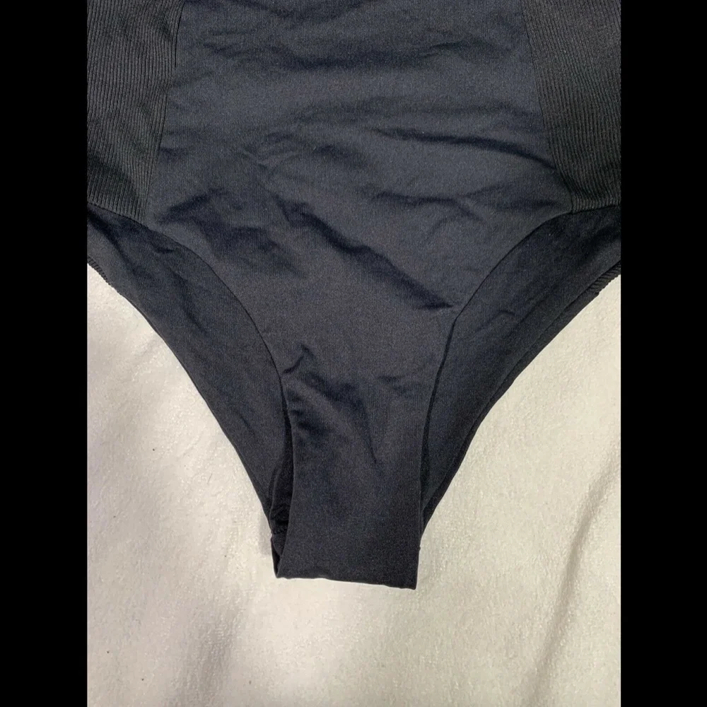 NWT $99‎ L Space Jackie High Waist Bitsy Cut Bikini Bottoms Black [ Small ]